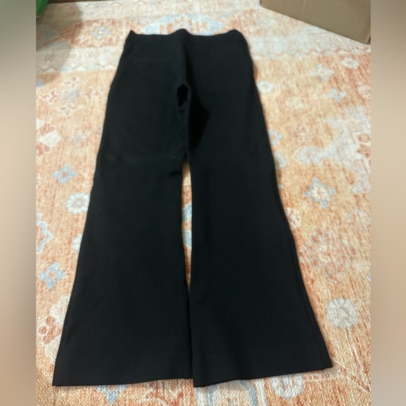 SPANXsupersmooth™ PerfectFit Ponte Kick Flare Pant style 20386R size small - Picture 4 of 8